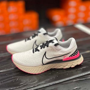 [265 사이즈] 나이키 런닝화 남성 리액트 인피니티 런 플라이니트 3 화이트