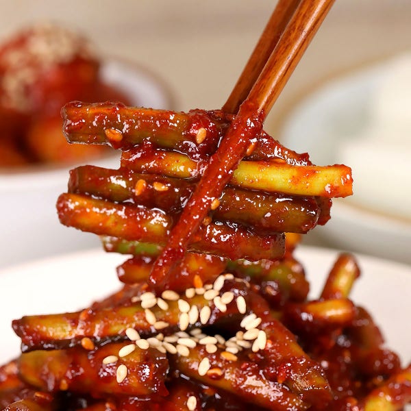 셰프애찬 마늘쫑 양념짱아치 500g+100g