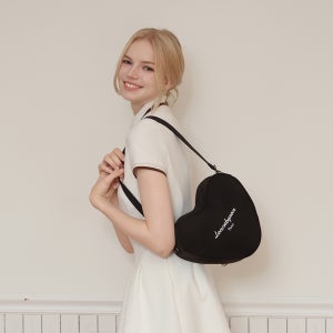 론네바이론 하티백 유럽여행가방 핸드폰 하트 모양 나일론 가방 미니 탬버린백 4-WAY