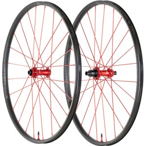 인더스트리 나인 솔릭스 엠 울트라라이트 250 29인치 XC휠셋 1425g