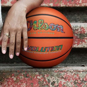 nba 윌슨농구공 에볼루션 그래피티 한정 슈퍼 파이버 PU 7호