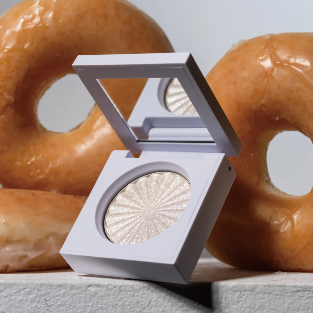 코스메틱 하이라이터