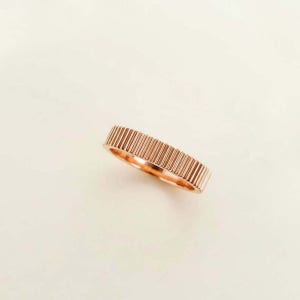 14K 18K 그로그랭 세로줄 반지 골판 컷팅 4mm 여자 금반지 검지 우정링 데일리