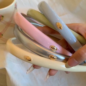 (기본템) 레자가죽 파스텔 메탈달린 헤어밴드 (5color)