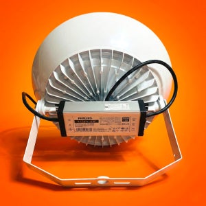 LED 투광기 투광등 공장등 DC 200W 고효율 보안등 공장 외등 산업용 국산 고천장 필립스안정기