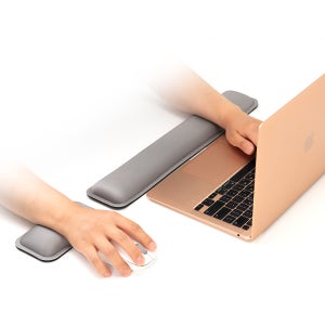 마우스키보드 손목받침대 - 아이퀸 손목터널증후군 예방 팜레스트재질 쿠션 보호패드