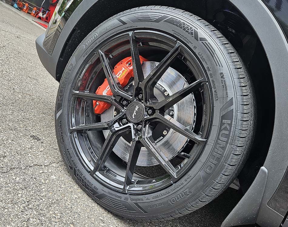 쏘렌토 MQ4 20인치 경량휠 FFR 5 유광블랙 수원 화성 당일장착