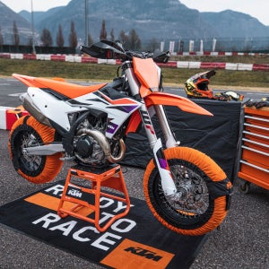 2024 KTM 450 SMR (트랙 전용/공도 불가/번호판 불가) +프로모션