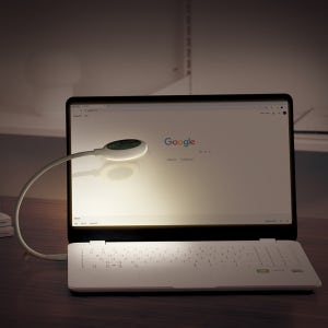 59S USB LED 독서등 침대 책상 노트북 스탠드 밝기조절