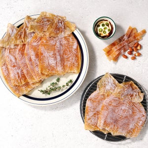 [더주]껍질을 벗겨 더 쫄깃한 몸통건오징어 (18~25미) 1kg 내외