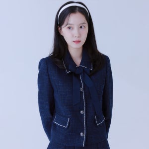 로엠 카라 트위드 자켓 RMJKE49S52