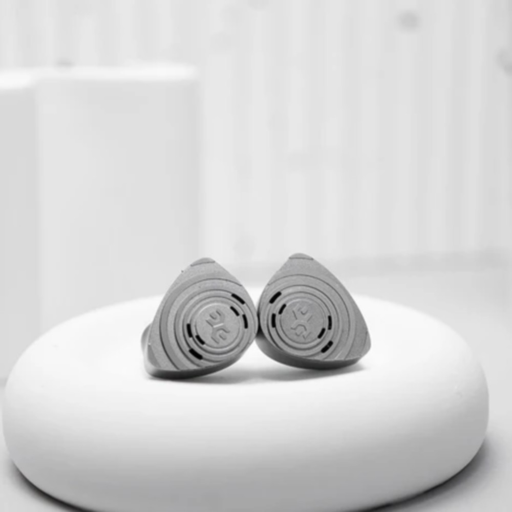 Elysian Apostle 헤드폰