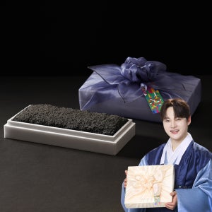 제대로 진한 흑임자 고물, 명례헌 흑임자 인절미 - 중(1kg 내외)