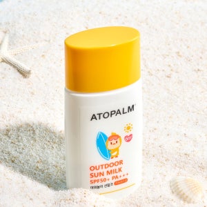 1+1 아토팜 아기 유아 무기자차 워터프루프 야외놀이 선밀크 SPF50+ PA+++ 55g