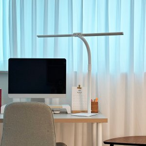 [이지넷유비쿼터스] 래우라 LED 와이드 스탠드 조명 데스크형 NEXT-132LAMP-D