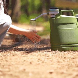 엘리펌프 워터맨 프로 충전식 유량조절 아웃도어 캠핑 휴대용 개수대 워터저그