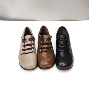 도도한 라라 편안걸음 소가죽 발편한 엄마 신발 굽 4cm 225-250mm