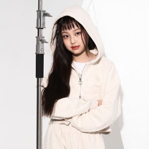 [온라인딘독][더데이걸] 심플 기모 박시핏/ 크롭핏 후드 집업 TGJM24W2E