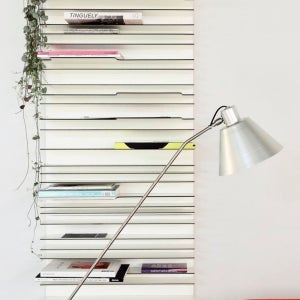 헤이유드 미드센추리 페이퍼백 우드 화이트 책꽂이 벽선반 벽장식 화이트 30x60