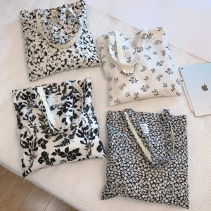 여성 플라워 캔버스 가방 가벼운 에코백 꽃무늬 사각 면 끈 토트백