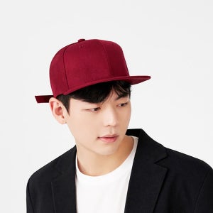 모이브닝 스냅백 버건디