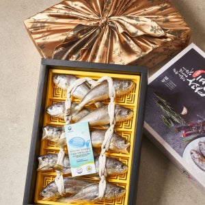 법성포 영광굴비 수산물이력제 국내산 명품굴비 명절선물세트 1호(10미) 1.55kg 내외