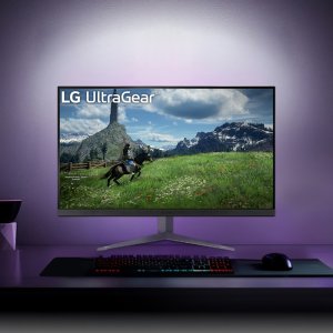 LG 울트라기어 게이밍모니터 32GS85Q 80cm 나노IPS 고해상도 QHD 180Hz 1ms HDR 피벗기능 사무용 게임용 PC 컴퓨터 모니터 32GP850 후속 신모델