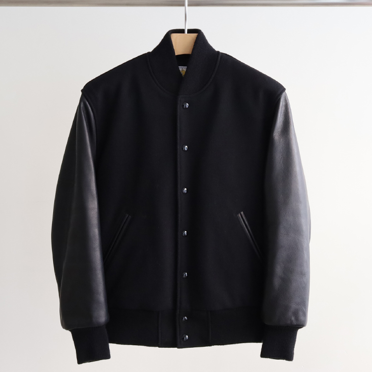 [Golden Bear Sportswear / 골든베어 스포츠웨어] Classic Fit Varsity Jacket Black / 클래식핏 바시티 자켓 블랙