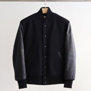 [Golden Bear Sportswear / 골든베어 스포츠웨어] Classic Fit Varsity Jacket Black / 클래식핏 바시티 자켓 블랙
