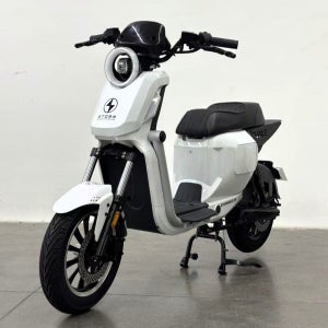 2025년 스톰LT2 60V 30Ah 50Ah 삼성 배터리 1500W 모터 전동 전기스쿠터