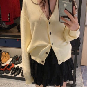 [아이메르]씨엘 브이넥 가디건 /여자 간절기 가벼운 루즈핏 레이어드 니트가디건