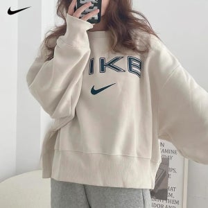 매장판 나이키 우먼 오버사이즈핏 크롭 기모 패치 맨투맨