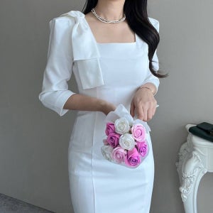 로만 스퀘어넥 리본 브로치 탈부착 h라인 슬림 미디 몸매보정 스판 원피스(3color)