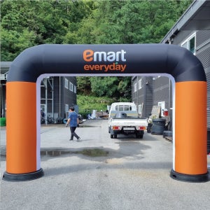 원통튜브형 풍선 에어아치 대형행사 에어벌룬 캐릭터풍선제작