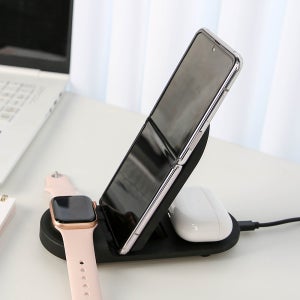 코드나인 3in1 폴딩 무선 아이폰 에어팟 애플워치 핸드폰 멀티충전기