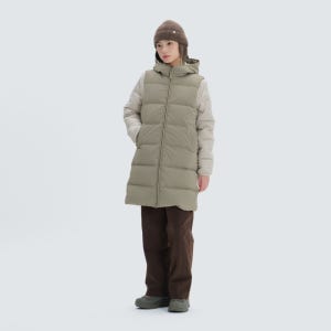 [스노우피크 어패럴] 여성 후드 중기장 경량 다운 베스트 Olive (S24WWGDV65)