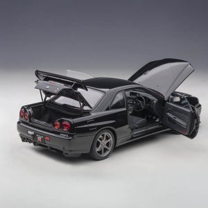 스카이라인 Nissan Skyline GTR34 1:18