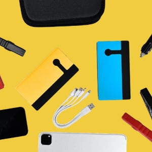 점프스타트 자동차 배터리 방전 충전기 점프스타터 휴대용 12V 대용량 보조배터리 매버릭