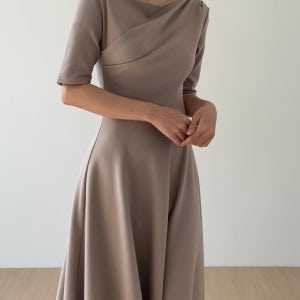 (자체제작)여성 라인 고급 스판 하객원피스 결혼식 하객룩 격식룩 롱원피스 반팔 베이지