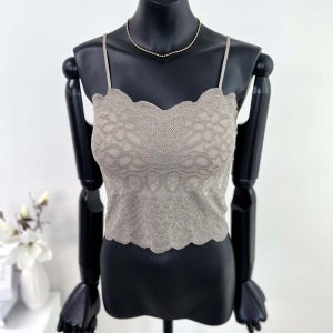 [VIVA] 24FW (캡내장) 레이스 이너 나시탑