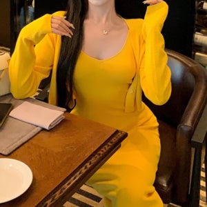 비비드 옐로우 병아리 노랑 니트 스웨터 가디건 원피스 투피스 세트