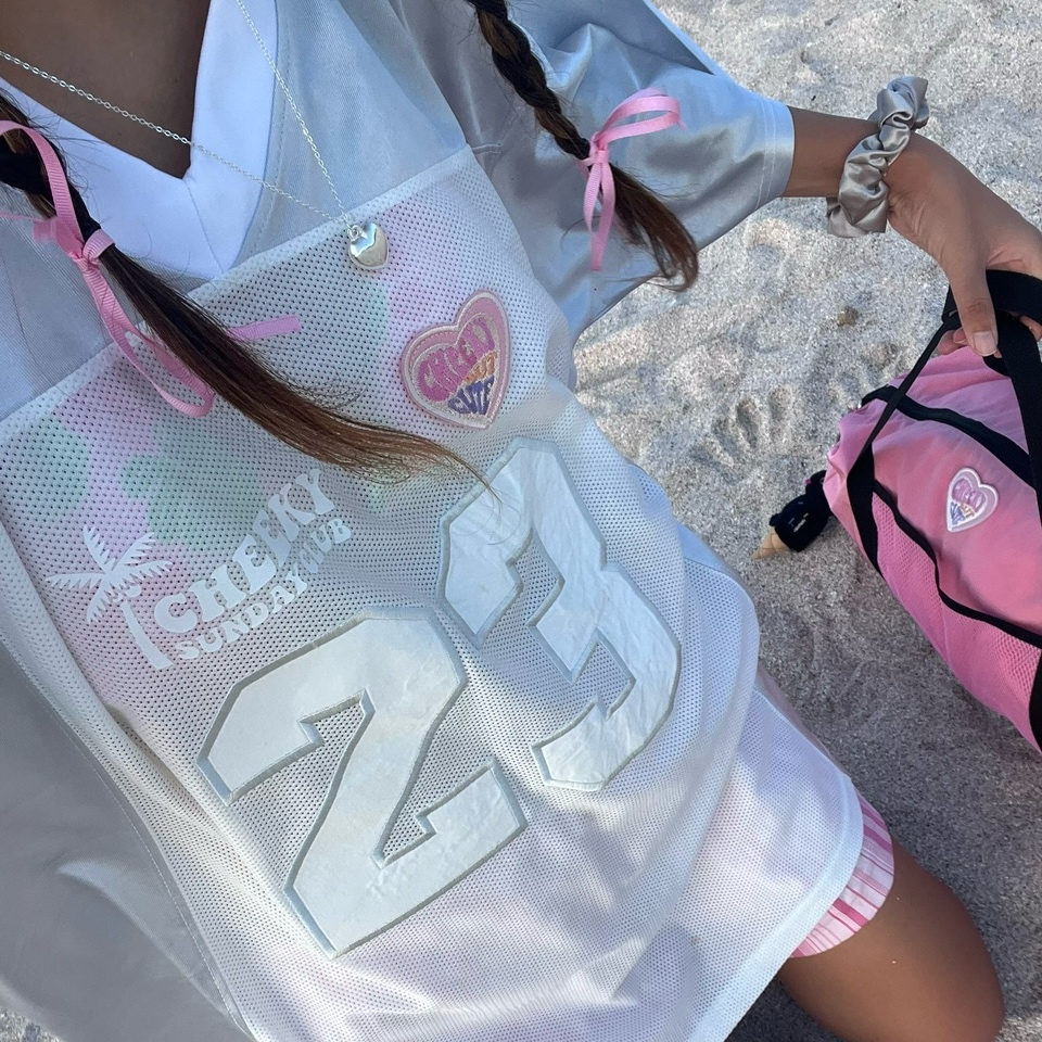 치키선데이클럽 실버 풋볼 럭비티 저지 티셔츠 새틴 메쉬 유니폼 워터밤 여름휴가룩 메쉬반팔티