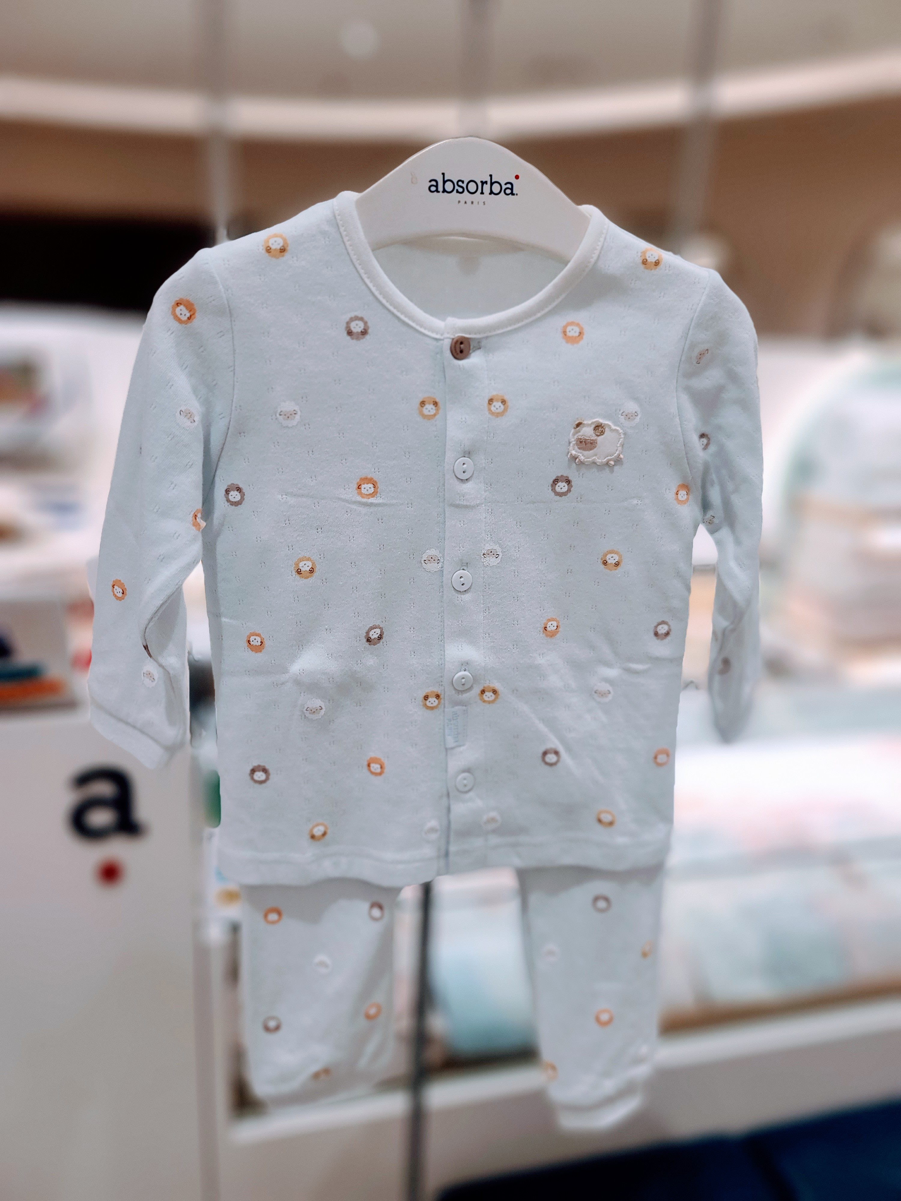 압소바 내의 세트