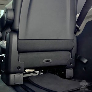 4세대 카니발KA4 9인승 전용 리쿠스 이지 슬라이더 트렁크 시트 조절 튜닝