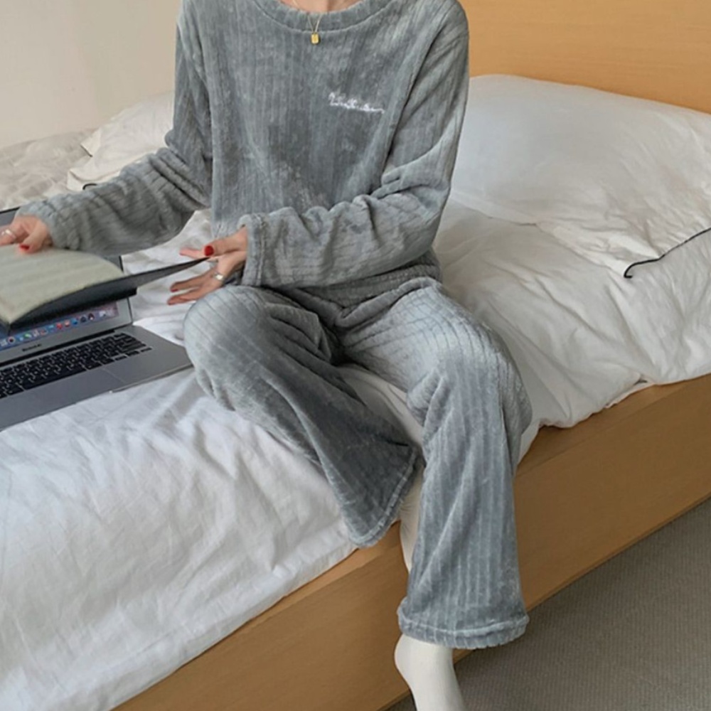 온<b>엔에스</b> 포근 잠옷 파자마 캐주얼 잠옷 홈웨어 밍크 극세사 <b>수면</b>