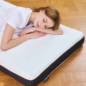 CSTM 맞춤형 3단 접이식 매트리스 싱글 탄탄한 침대 토퍼 바닥 수면매트 12cm MS