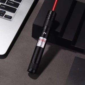 고출력 레이저 포인터 USB 충전식 별지시기 초강력 레이저빔 303 래이저 빨간색 USB충전