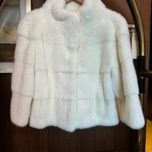 [슈가밤] 코펜하겐 퍼 햅번 자석 카라 퍼플등급 휘메일 호리젠탈 라운드 밍크코트 자체제작