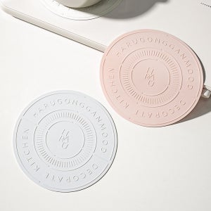 [네이버 단독구성] 하루의공간 레터링 인덕션 보호 실리콘 매트 2개 세트