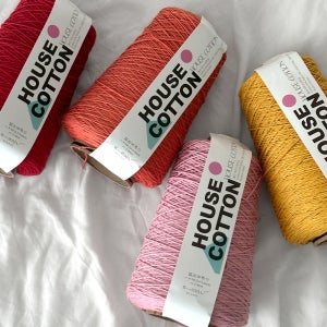 하우스코튼실 콘사 300g 부드러운 면사 뜨개실/ 블랭킷 숄스카프 옷뜨기 손뜨개 뜨개질실 뜰안 뜨개공방